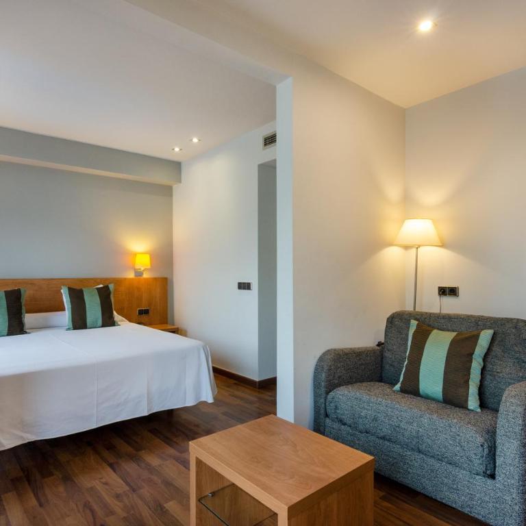 Hotel Medes II - Superior Double Room - 4
