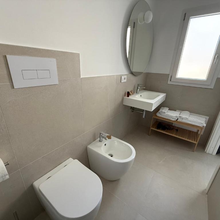 Eleven Rooms & Apartments - Camera Matrimoniale Deluxe (2 Adulti + 1 Bambino) - 9