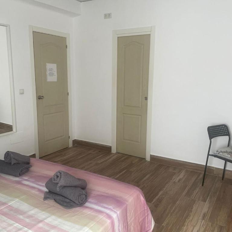 Malaga Rooms - Habitación Doble Deluxe con ducha - 5