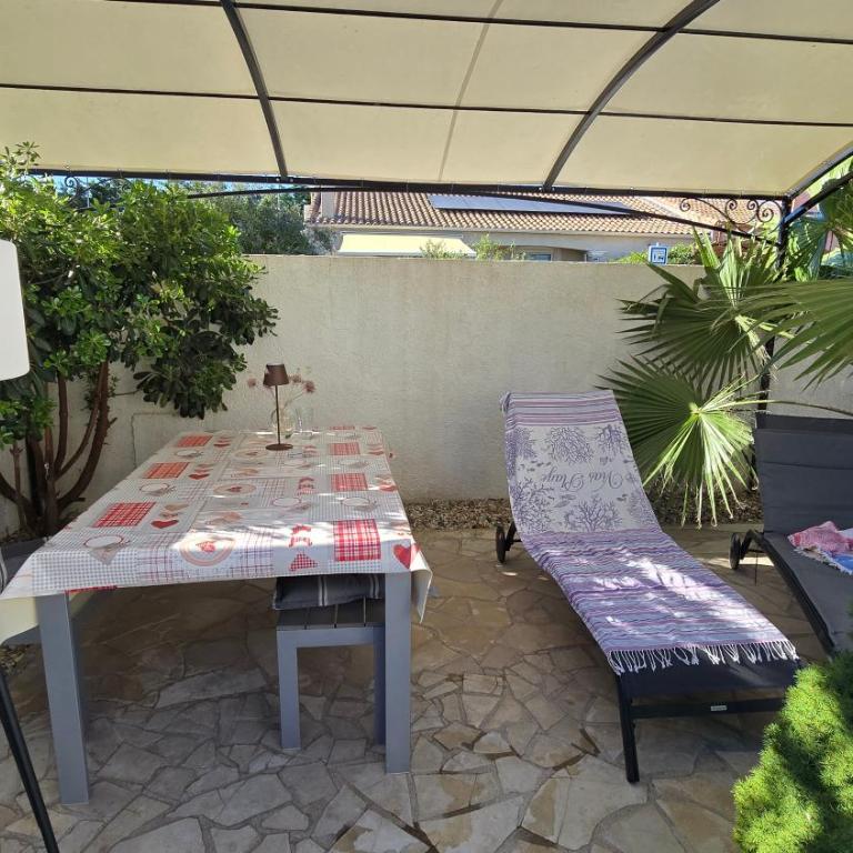 Lieblingshaus mit beheizten Privatpool und Ladesäule - Two-Bedroom House - 22