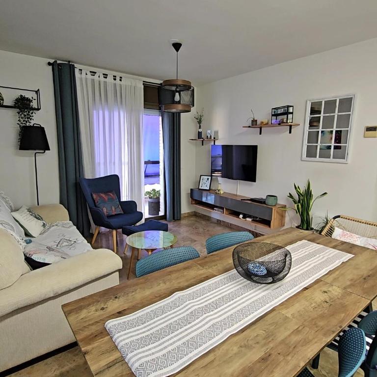 Concordia, con parking en el puerto de Cambrils - Two-Bedroom Apartment - 2