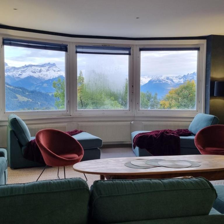 Vermont Hub for Offsites, Retreats & Small Groups Bookings in Alps - Superior Villa - 13