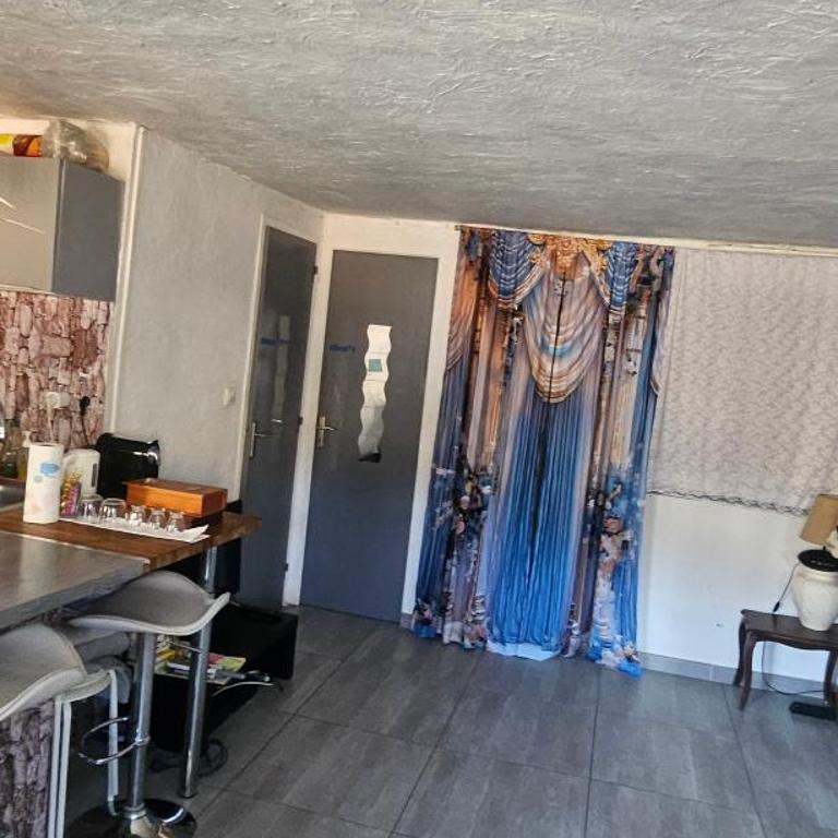 C sunlight - Chambre Simple Standard avec Salle de Bains Commune - 10