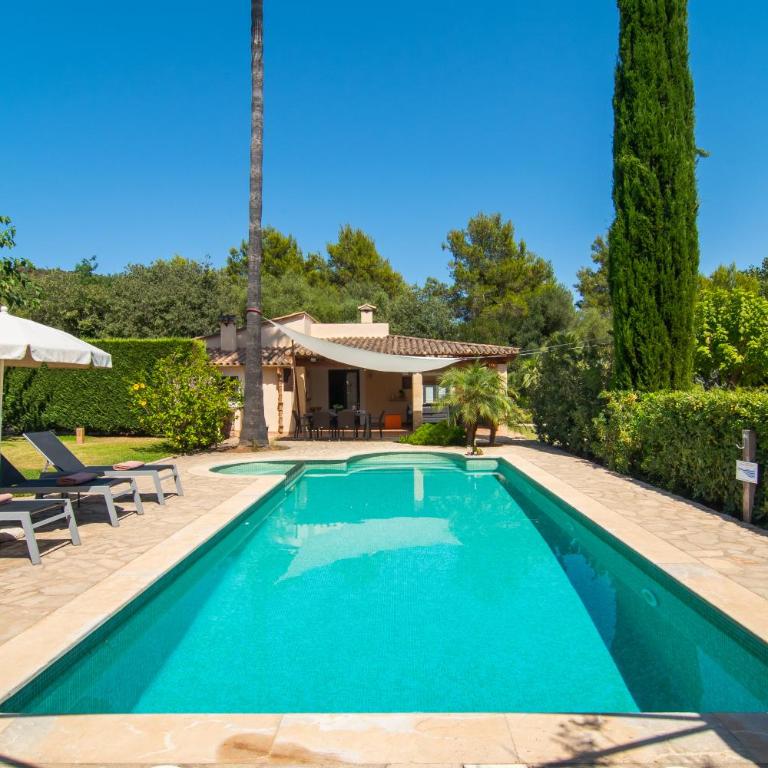 VILLA LLENYATER by MAINVILLAS you home less than 1km from the center of Pollença - Villa Superior - 36