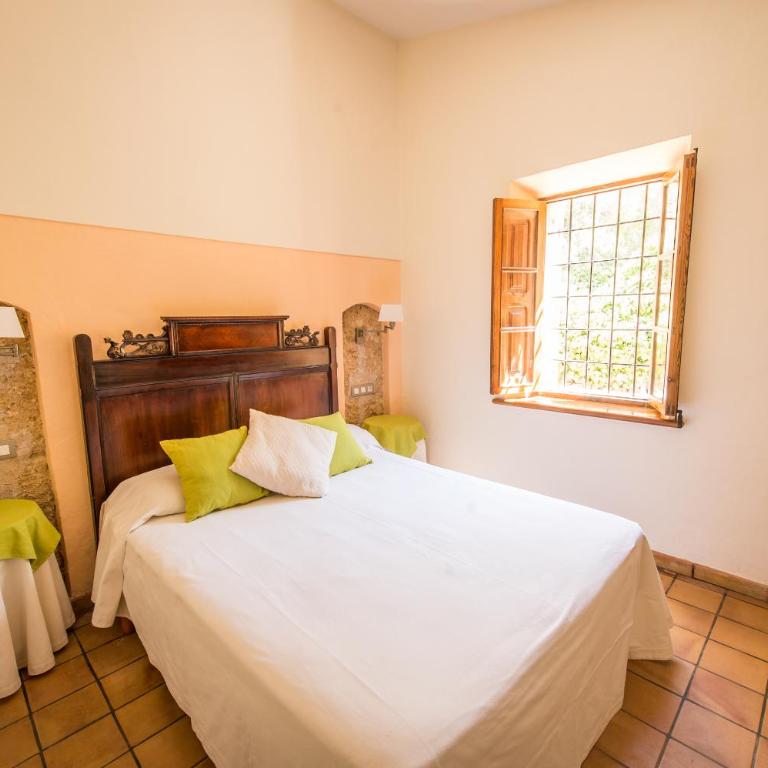 VILLA LLENYATER by MAINVILLAS you home less than 1km from the center of Pollença - Villa Superior - 17