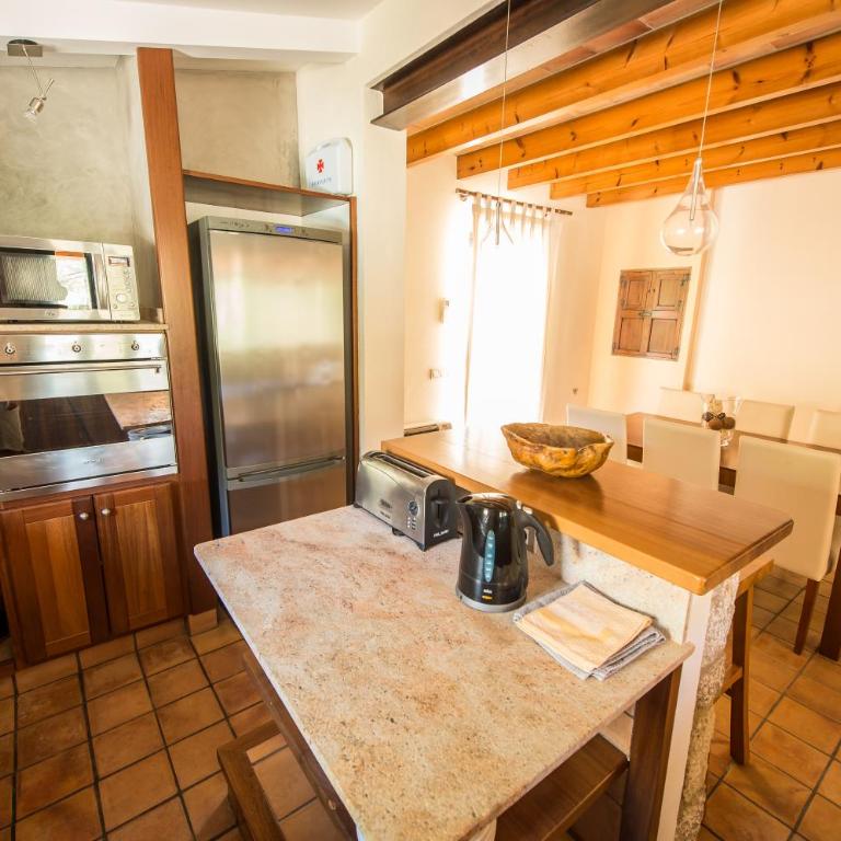 VILLA LLENYATER by MAINVILLAS you home less than 1km from the center of Pollença - Villa Superior - 14