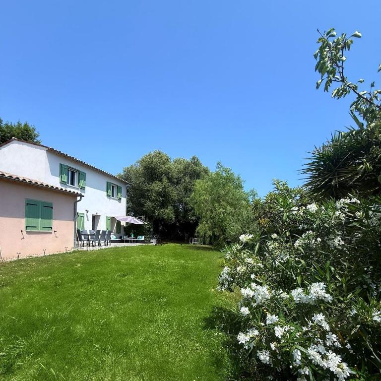 Villa 5min des plages - piscine et jaccuzi - Villa con Piscina Privata - 1