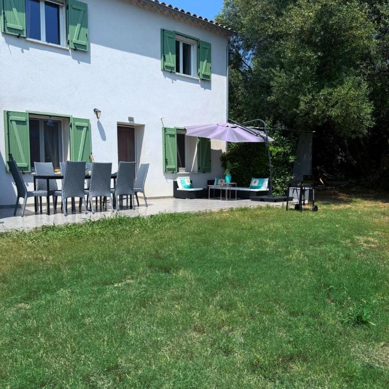 Villa 5min des plages - piscine et jaccuzi - Villa con Piscina Privata - 2