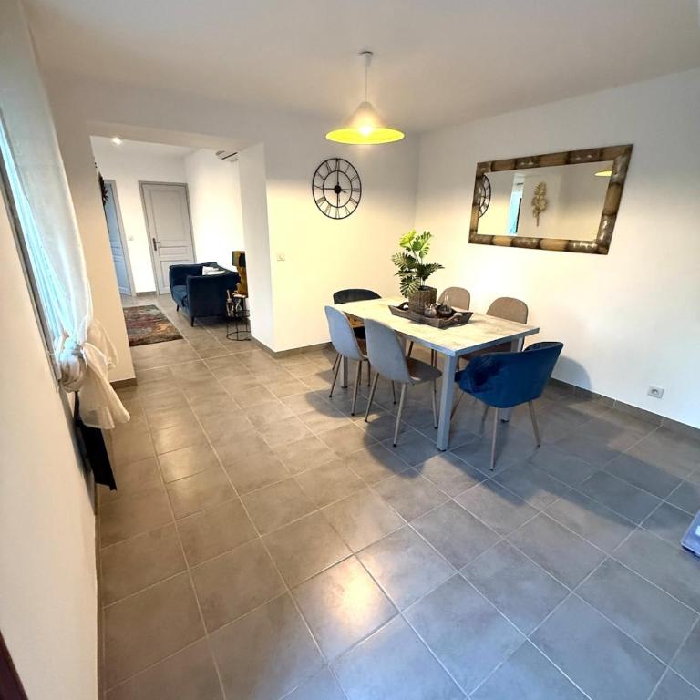 Villa 5min des plages - piscine et jaccuzi - Villa con Piscina Privata - 14