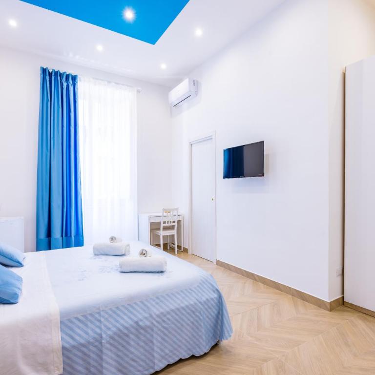 Essentia Home - Camera Familiare con Bagno Privato - 12