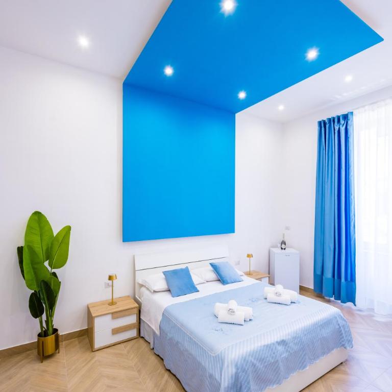 Essentia Home - Camera Familiare con Bagno Privato - 8