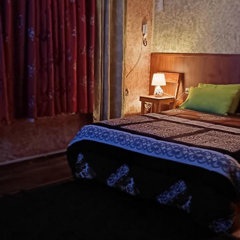 La Perla Cuencana Hostal - Habitación Doble con baño compartido - 1