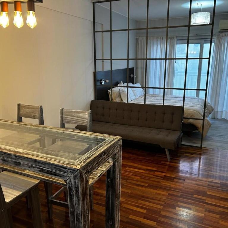 Impecable Studio a metros de Av 9 de Julio - Apartamento de 1 dormitorio - 1