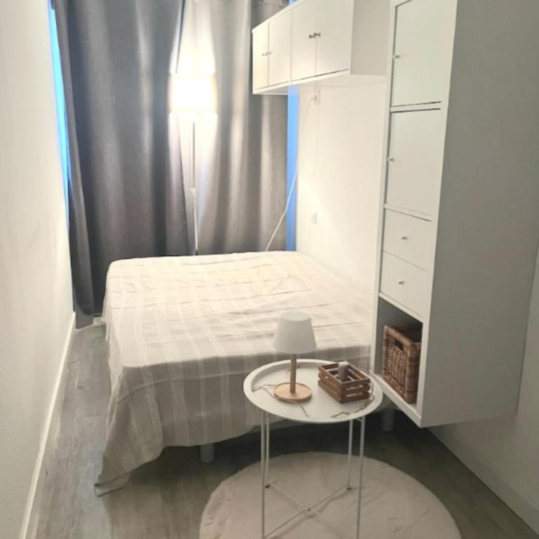 joli appartement pour 4 personnes dans résidence avec piscine, situé impasse du globe au Cap d'Agde - Apartment mit 1 Schlafzimmer - 8