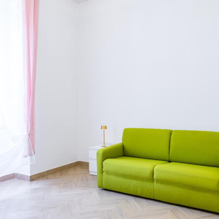 Essentia Home - Camera Familiare - 17