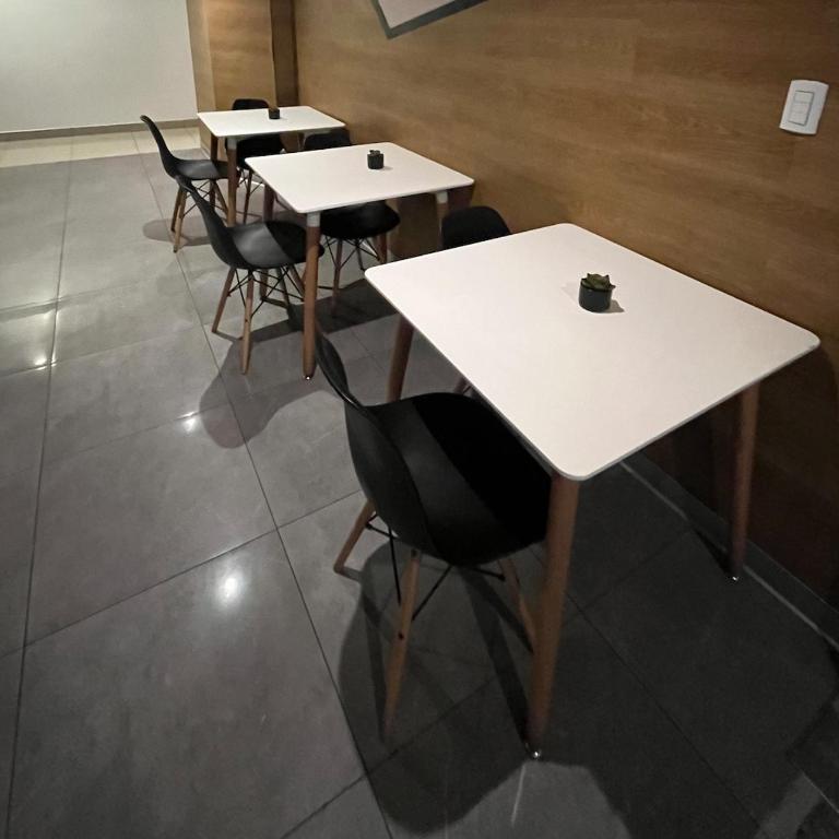 Emilia House - One-Bedroom Apartment - 2