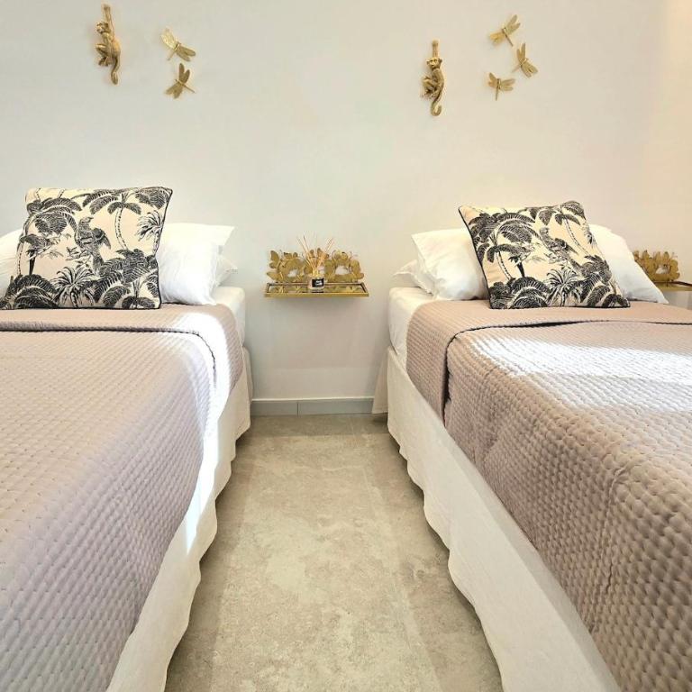 Torre Del Mediterraneo - Two-Bedroom Apartment with Balcony and Terrace - 47