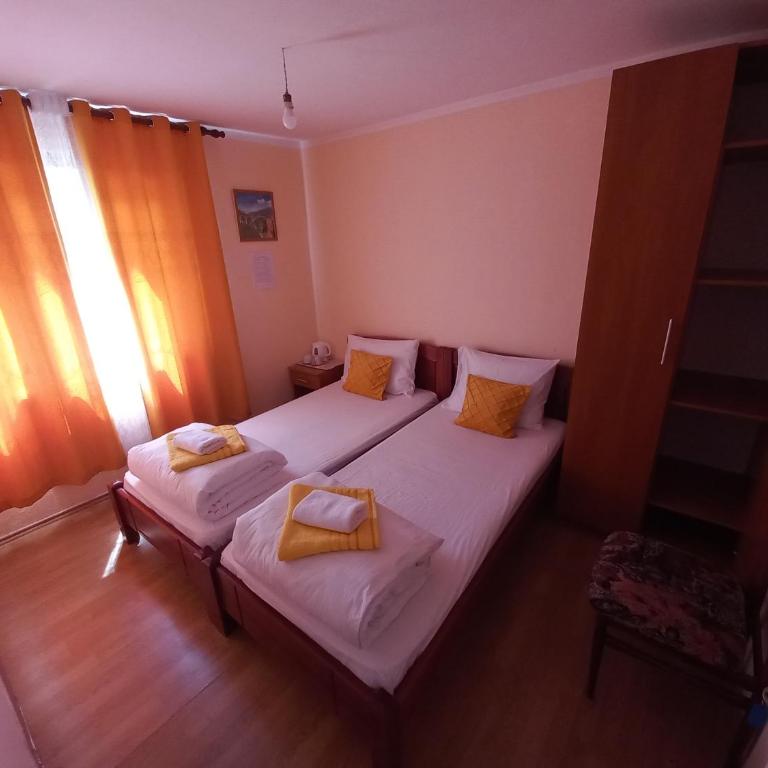 Apartmani Sobe Sljivancanin - Standard Double Room with Shared Bathroom - 3