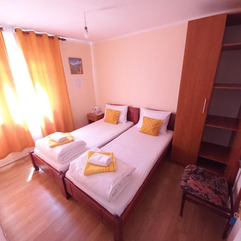 Apartmani Sobe Sljivancanin - Standard Double Room with Shared Bathroom - 1