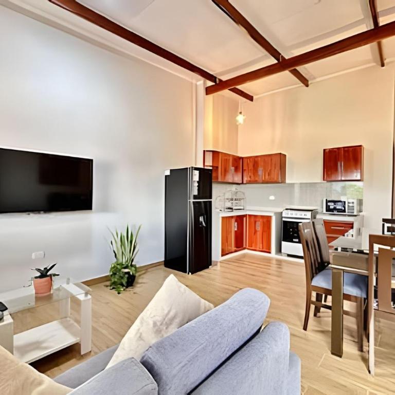 Vive a 5min centro 2HAB con A/C Y Terraza Privada - Apartment - 1