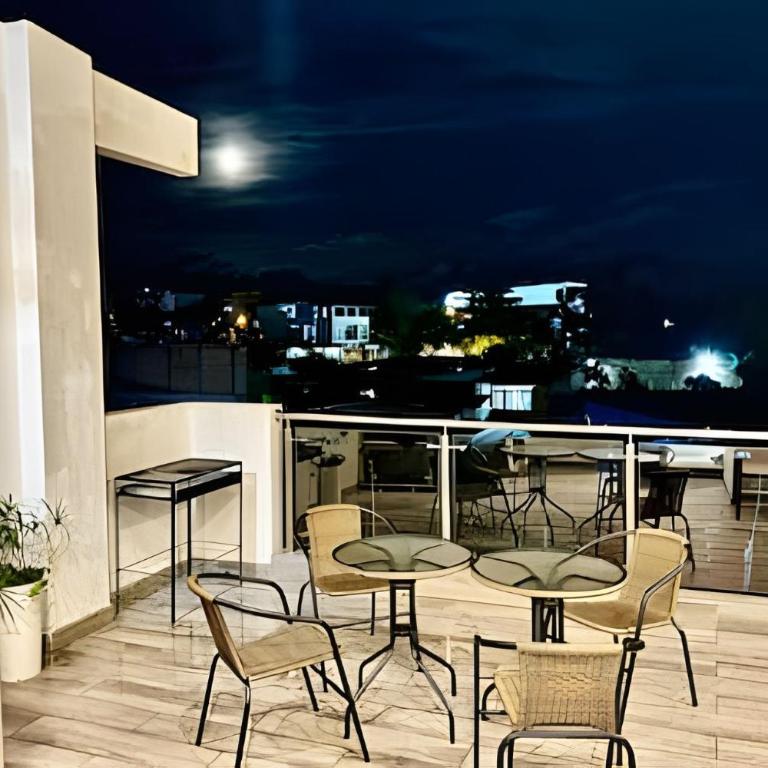 Vive a 5min centro 2HAB con A/C Y Terraza Privada - Apartment - 34