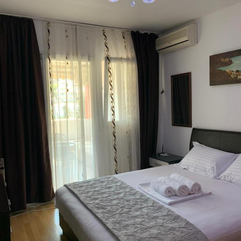 Apartman Budva Centar - Two-Bedroom Apartment - 2