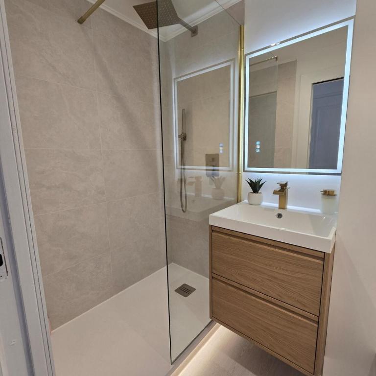 Appartement Cosy, jardin, piscines - One-Bedroom Apartment - 8