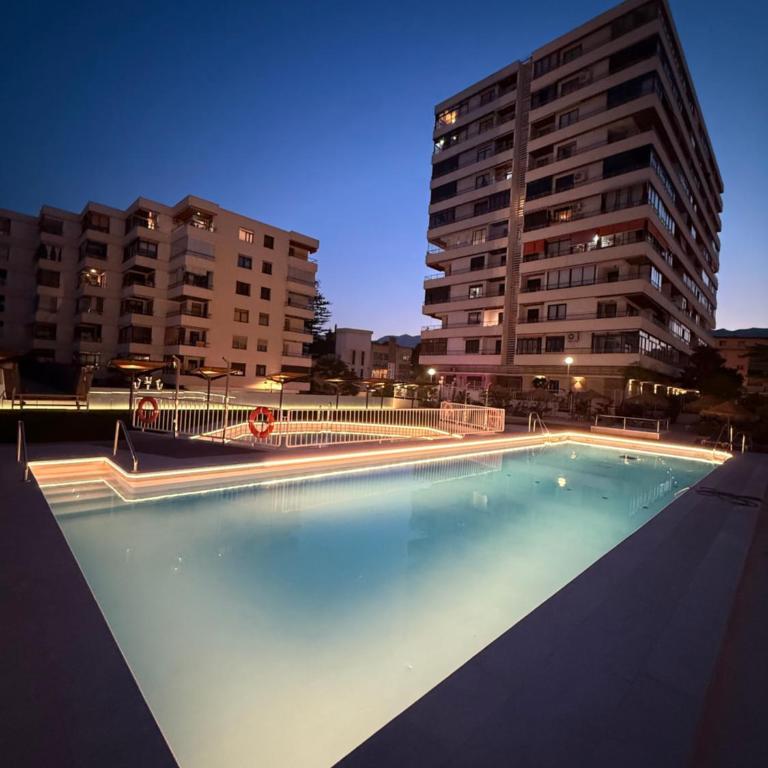 Ideal apartamento en Torremolinos - Apartamento - 3