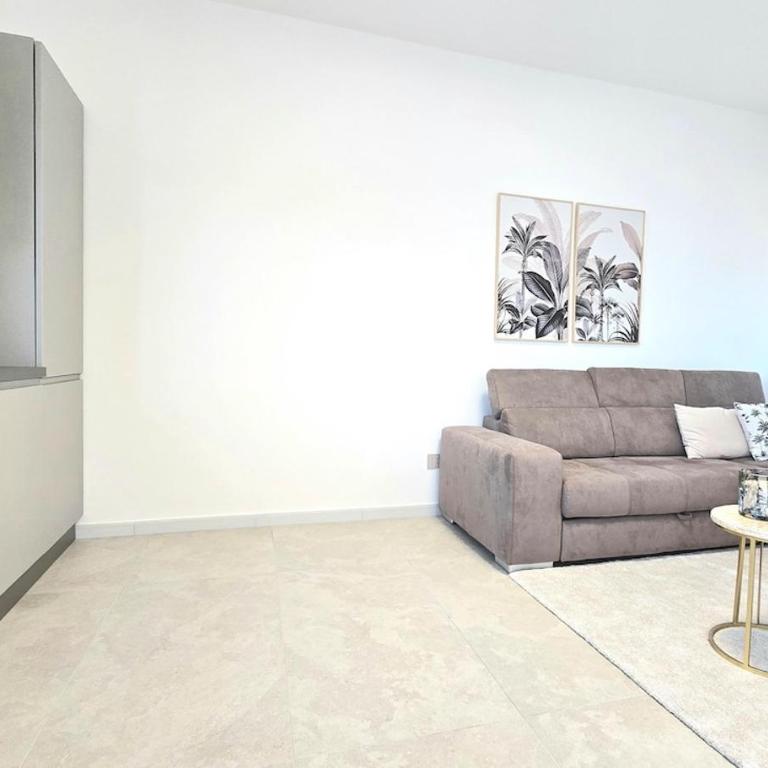 Torre Del Mediterraneo - Two-Bedroom Deluxe Apartment - 19