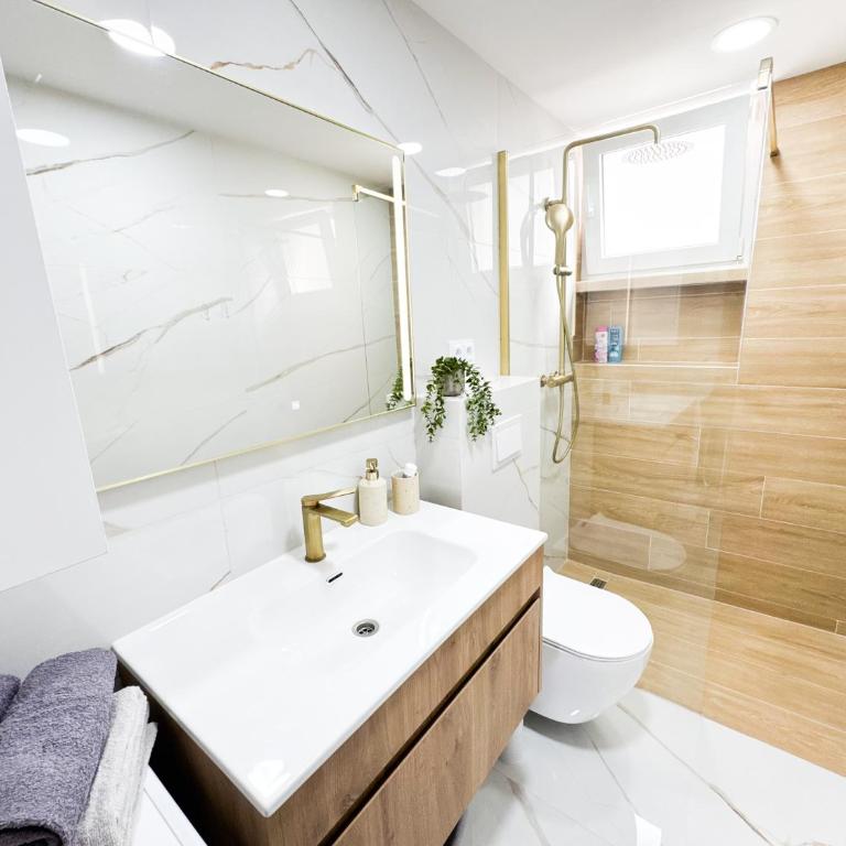 LUMO - Light & View Apartment - One-Bedroom Apartment - 2
