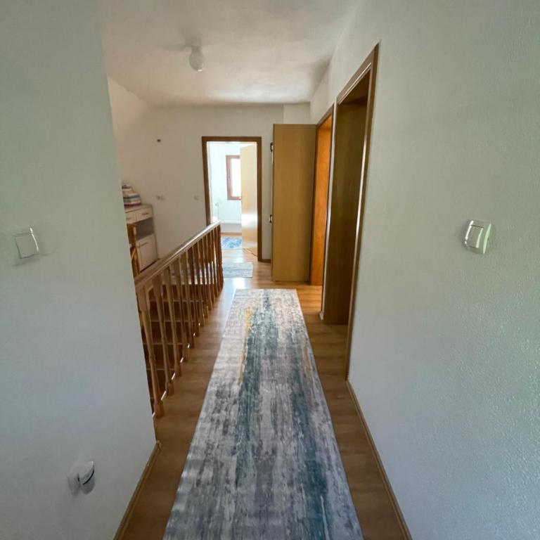 Holiday Home Ajaz Bihac - Four-Bedroom House - 13
