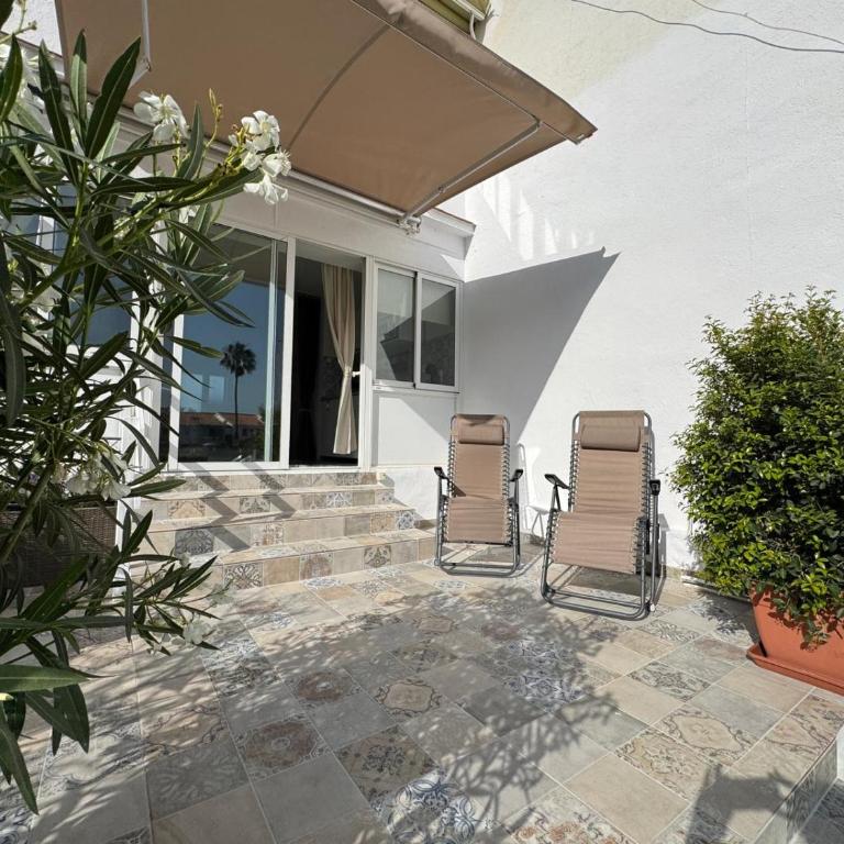 Sunny Sea Garden Apartment - Apartamento Estudio con vistas al mar - 14