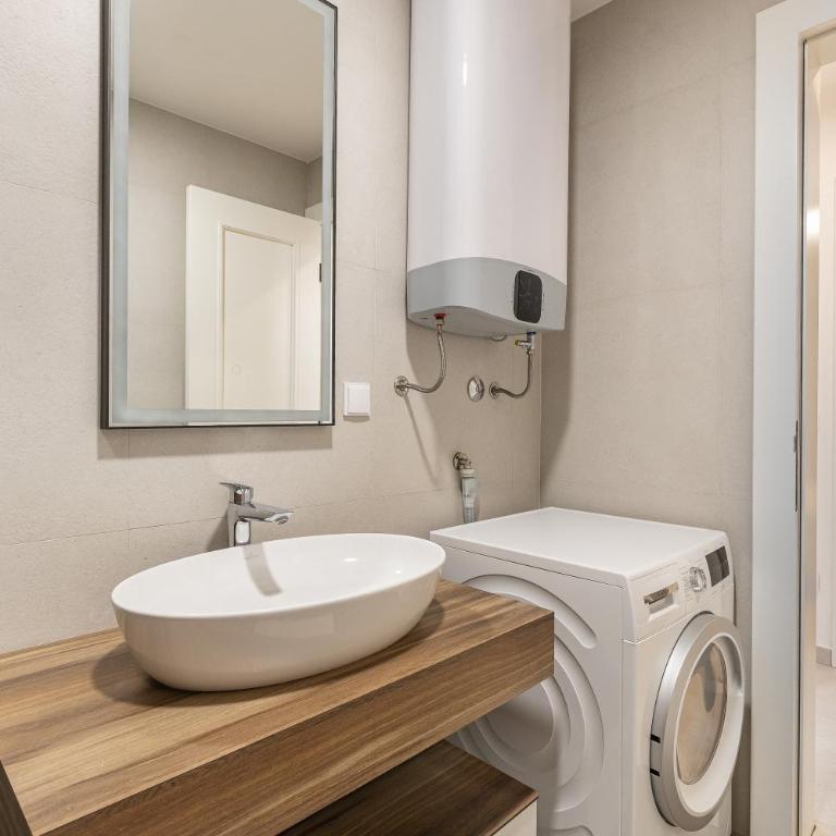 Luxury Apartment Sunscape - Two-Bedroom Deluxe Apartment - 26