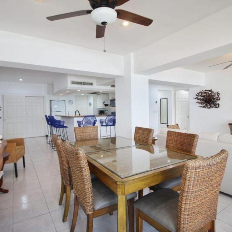 Quintas del Mar II - Two-Bedroom Apartment - 13