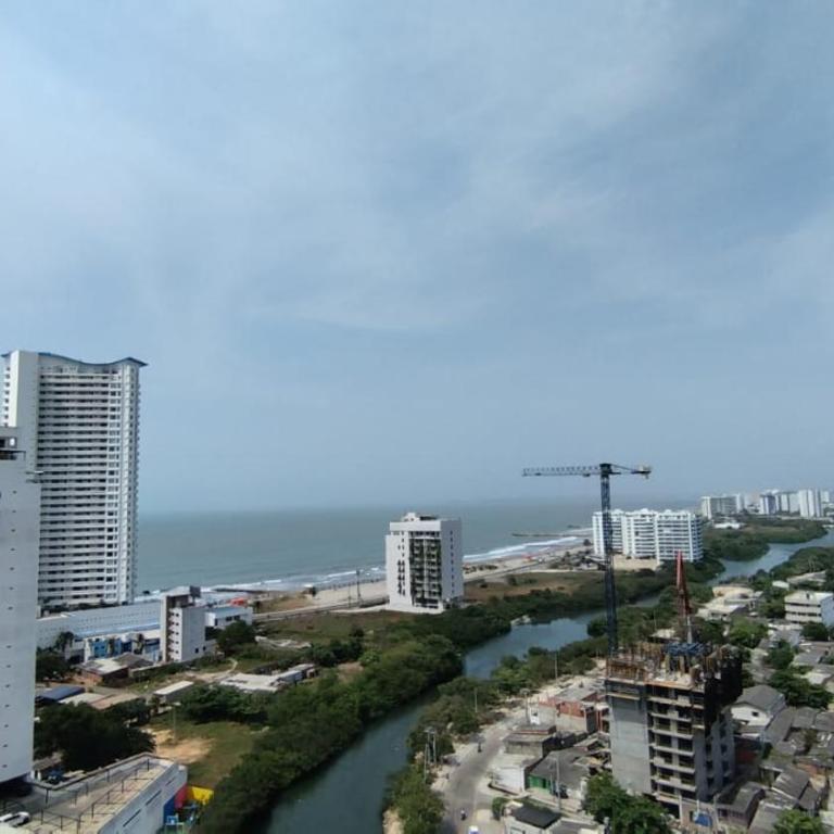Affordable, family, excellent wifi a 5 minutos del centro histórico de Cartagena - Apartamento de 2 dormitorios con vistas a la ciudad - 9