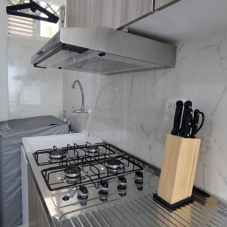 Affordable, family, excellent wifi a 5 minutos del centro histórico de Cartagena - Apartamento de 2 dormitorios con vistas a la ciudad - 17