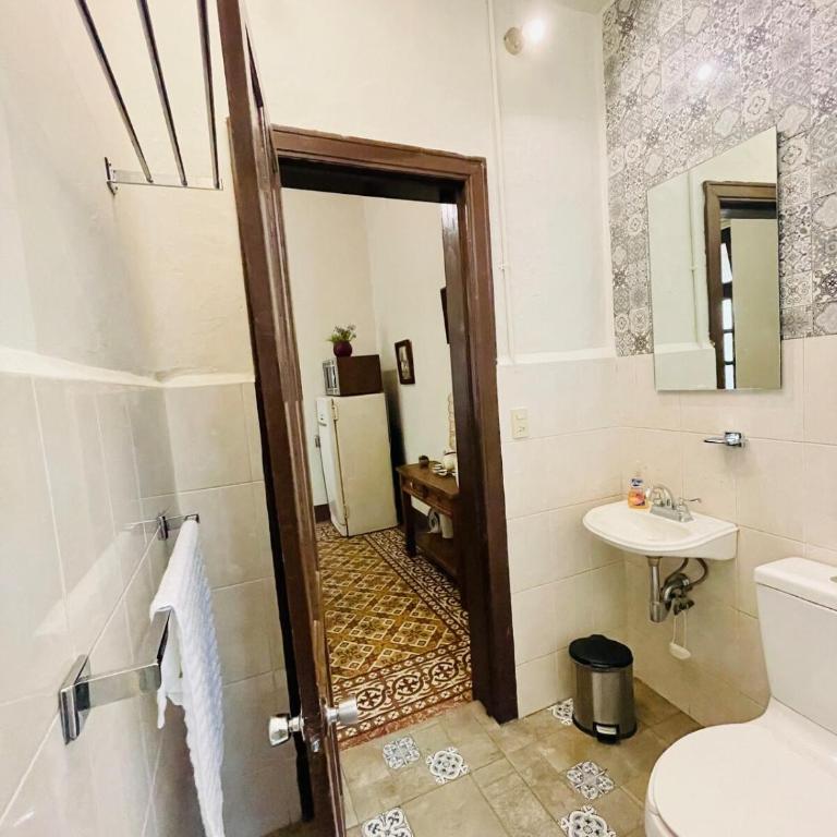 Departamento #6 frente al Zócalo de Puebla en casona del siglo XVI - Apartamento de 2 dormitorios - 19