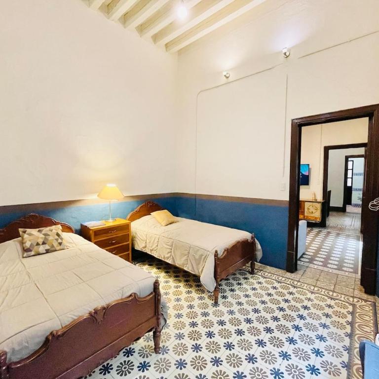 Departamento #6 frente al Zócalo de Puebla en casona del siglo XVI - Apartamento de 2 dormitorios - 4