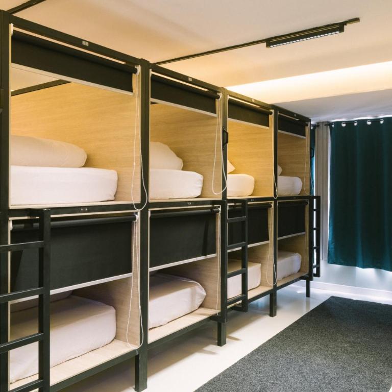 U-nit Hostel Central Park - Bunk Bed in 12 Mixed Dormitory Room - 3