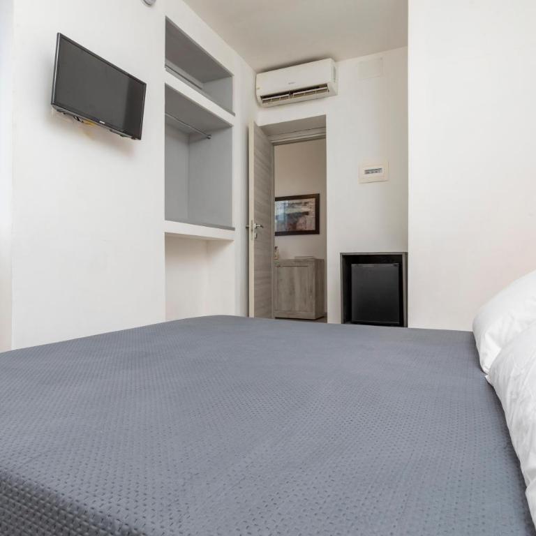 Matrangela B&B Catania - Double Room with Private Bathroom - 4