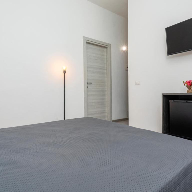 Matrangela B&B Catania - Double Room with Private Bathroom - 4