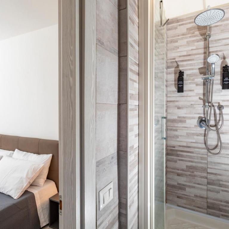 Matrangela B&B Catania - Double Room with Private Bathroom - 6