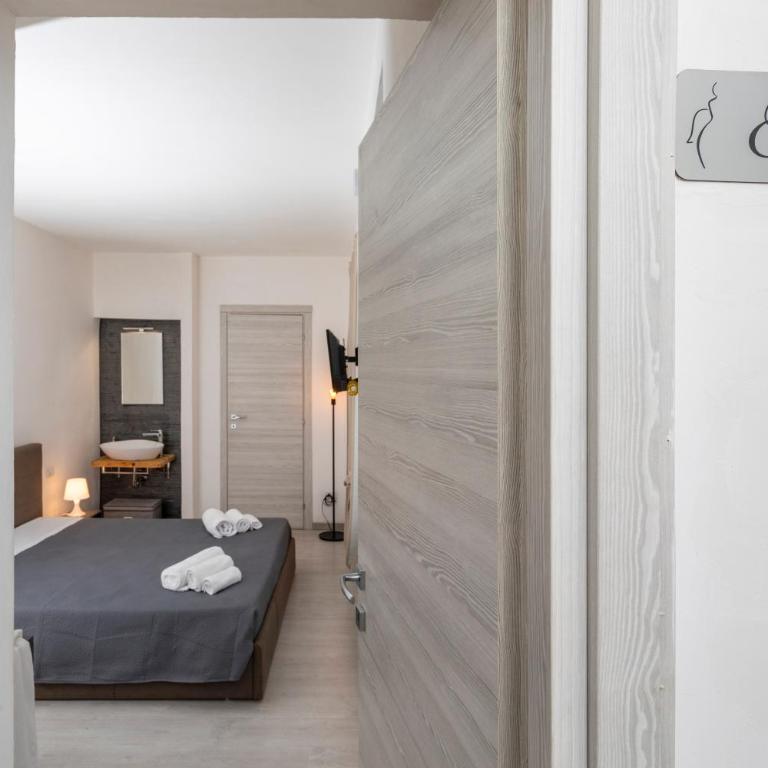Matrangela B&B Catania - Double Room with Private Bathroom - 1