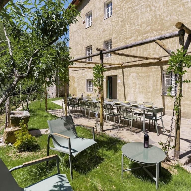 Borgo sulla Visona 7 camere piscina Lucca Toscana - Casa con 7 Camere da Letto - 31