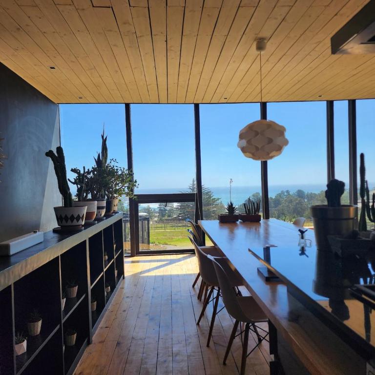 Punta de Lobos Black House - Vacation Home - 10
