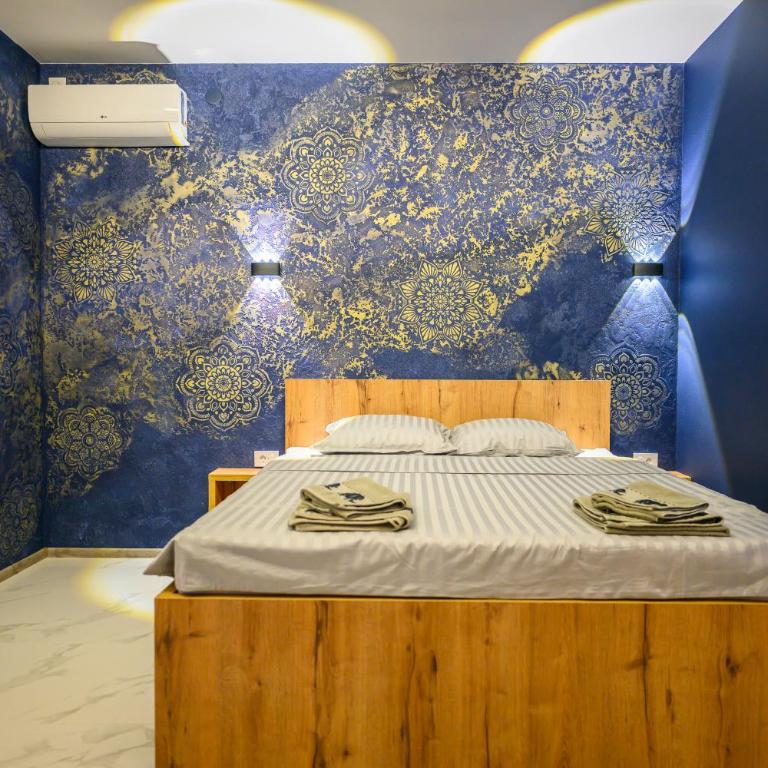 Tanja Lux - One-Bedroom Apartment - 9