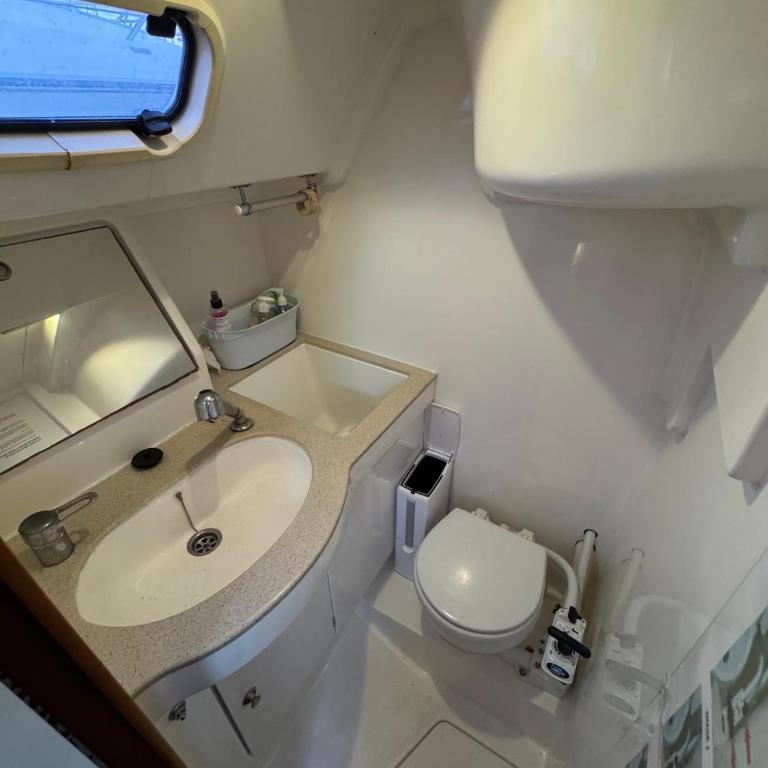 Voilier Dufour Classic 35 - Appartement - Vue sur Mer - 10