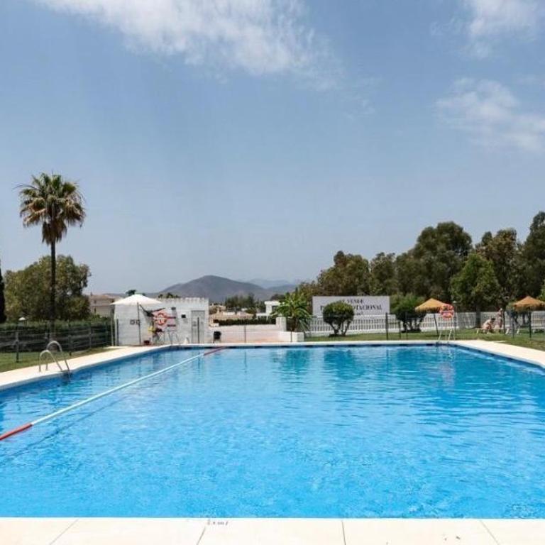 Beautiful Townhouse close to Fuengirola - Casa Unifamiliar de 2 dormitorios - 2