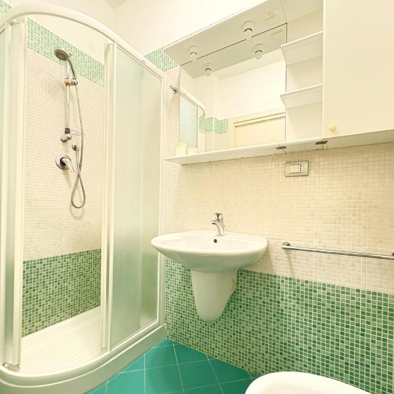 Blu Mare Piscina Spiaggia Giardino e Centro - Appartamento con 1 Camera da Letto e con Giardino - 20