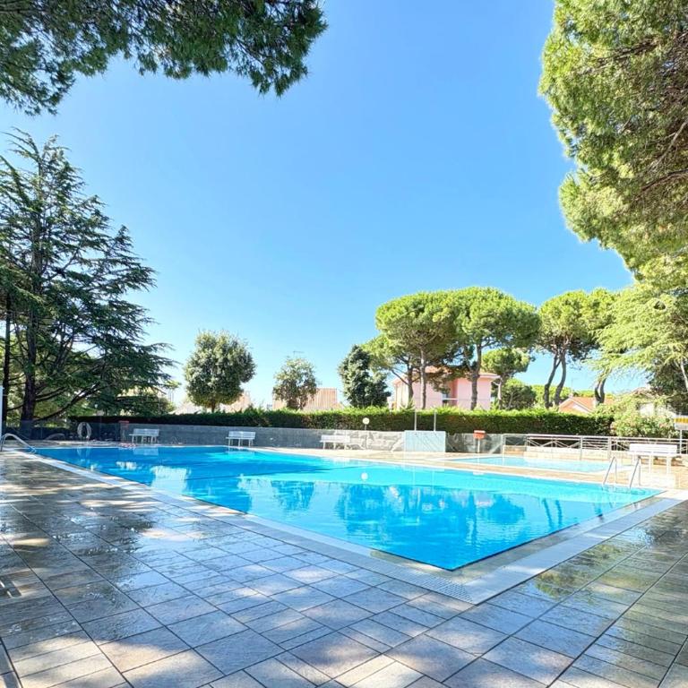 Blu Mare Piscina Spiaggia Giardino e Centro - Appartamento con 1 Camera da Letto e con Giardino - 23
